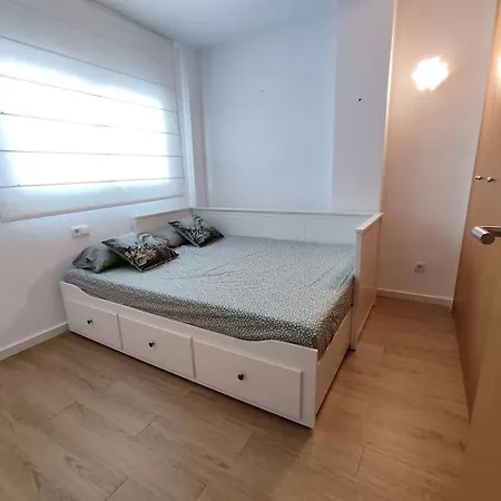 A 150m De La Playa Con Piscina Y Parking Apartment *